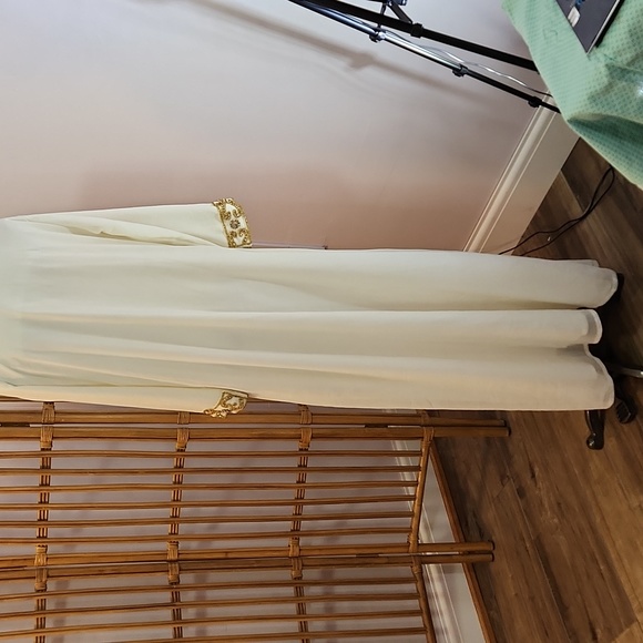 Abdulla Shehab Trading kaftan evening gown cream colored gold beads and crystals - Picture 10 of 16